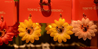 ミッキーモチーフのお花のイヤリング(イエロー)| キャステル | CASTEL ディズニー情報