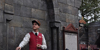 ハリーポッターエリア「ホグワーツ特急の駅長」／USJ| キャステル | CASTEL ディズニー情報