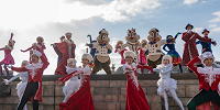 イッツ・クリスマスタイム！| キャステル | CASTEL ディズニー情報
