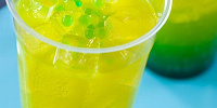 スパークリングドリンク（マンゴー＆オレンジ）| キャステル | CASTEL ディズニー情報