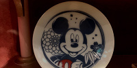 ミッキーの豆皿| キャステル | CASTEL ディズニー情報