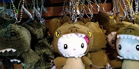 ジュラシックパークティラノ＆キティぬいぐるみキーホルダー| キャステル | CASTEL ディズニー情報