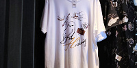 ヘドウィグのTシャツホワイト| キャステル | CASTEL ディズニー情報