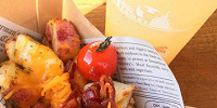 2種類のベイクドポテトを味わえる| キャステル | CASTEL ディズニー情報