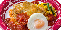 チキンのオーブン焼き、エッグとメキシカンライス添え| キャステル | CASTEL ディズニー情報