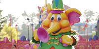 ズオウ| キャステル | CASTEL ディズニー情報