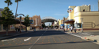 スペースファンタジーステーション／写真右の建物| キャステル | CASTEL ディズニー情報