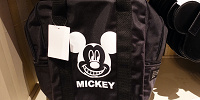 ミッキーリュック（ブラック）| キャステル | CASTEL ディズニー情報