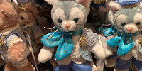 ジェラトーニぬいぐるみバッジ| キャステル | CASTEL ディズニー情報
