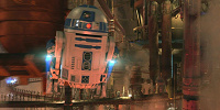 溶鉱炉のラインを停止するR2-D2| キャステル | CASTEL ディズニー情報