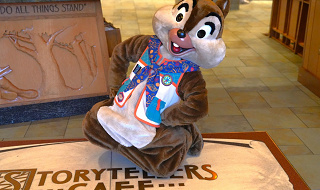 カリフォルニア・ディズニーのキャラクターダイニング完全攻略！全4店舗の魅力・予約・値段を徹底解説