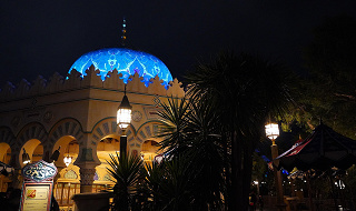 【サルタンズ・オアシス】メニュー＆座席まとめ！アラビアンな食べ歩きグルメ！隠れミニーも！