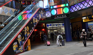 【徒歩圏内】ユニバ周辺にあるコンビニ7か所の場所を解説！最寄りのローソン、セブン、ファミマ！ATMも！