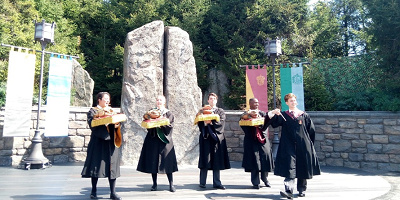 USJのショー「フロッグ・クワイア」を解説！神秘的なコーラスショーの見どころ、観賞方法、公演詳細