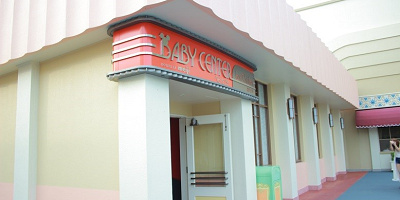 【ディズニーランド＆シー】ベビーセンターはどこ？場所まとめ！男性は入れる？購入できるもの一覧！