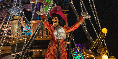 【ピーターパン】フック船長のプロフィール紹介！ワニが弱点のヴィランズ！左手がフックになった理由は？