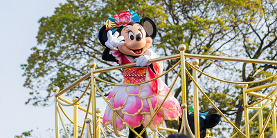 【トータリー・ミニーマウス鑑賞レポ】夏祭りバージョン！「ミニー&フレンズのグリーティングパレード」を解説！