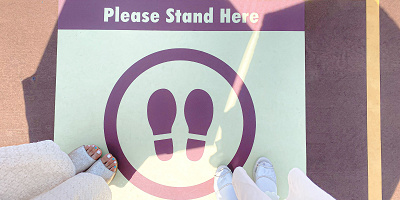 【2022年4月25日〜】ディズニーのソーシャルディスタンスが緩和！変更前と変更後を徹底比較！