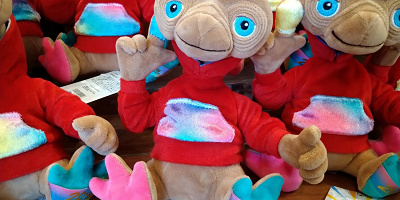 SF映画『E.T.』の魅力を徹底解説！あらすじ・登場人物・キャストも！スピルバーグ監督の思い出の作品！