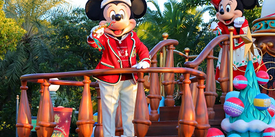 【2022年11月】ディズニー混雑予想＆楽しみ方紹介♪空いている日はいつ？クリスマスや新ナイトショーも