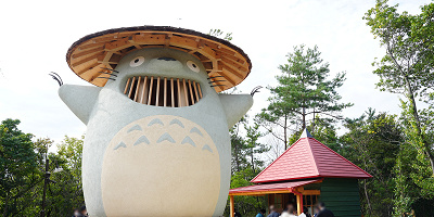 ジブリパークを徹底レポート！トトロやネコバス、注目のお土産グッズも紹介！