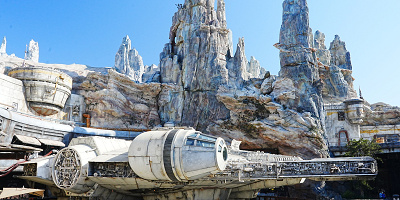 【カリフォルニアディズニー】スターウォーズエリアには何がある？アトラクション・レストラン・ショップ解説！