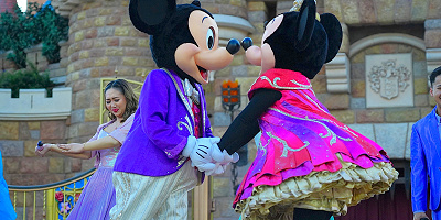 【最新】香港ディズニーのショーパレード全種まとめ！20周年も！各ショーの魅力や見どころを網羅