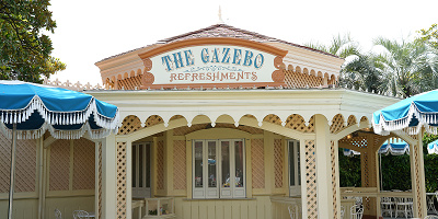 【ザ・ガゼーボ】骨付きソーセージとビール期間限定ドリンクのお店！メニューや場所、値段を解説！