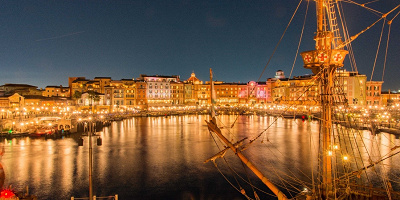 ディズニーシーで星空や夜景を撮影！夜空のカメラ設定とおすすめスポット