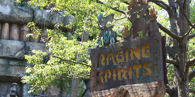 怖いレイジングスピリッツを攻略！ファストパスのコツやシングルライダーも