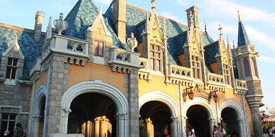 【キングダム・トレジャー】ファンタジーランドのお土産ショップ！38周年グッズのモチーフになったお店！