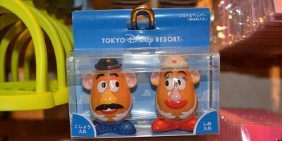 【2025】ディズニーキッチングッズ全50種まとめ！エプロン・調理器具・シリコンモールドなどが発売中！