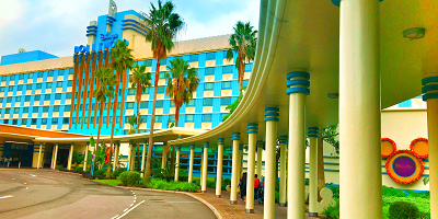 【香港ディズニー】ディズニー・ハリウッド・ホテル徹底解説！最安公式ホテルの料金や特典、キャラダイについて解説！