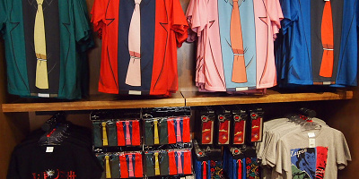 【2019】USJルパン三世のお土産グッズ84選！クールジャパンのTシャツ、お菓子、峰不二子グッズ