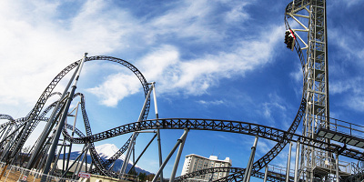 【富士急ハイランド】新アトラクション「無限廃坑」が3/23スタート！五感に訴える怖さとは？