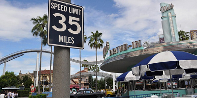 【USJ】メルズドライブイン前の車6台を解説！博物館レベルのアメ車たち、その価値は数千万円!?