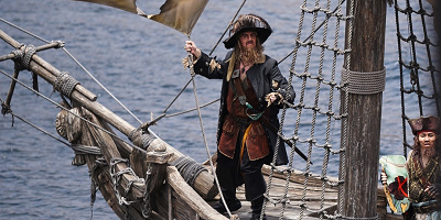 【最新】パイレーツ・サマーバトル”ゲット・ウェット！2019鑑賞場所まとめ！穴場スポットや持ち物＆服装も