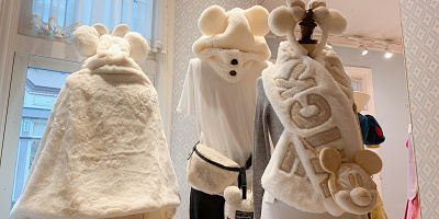 【10/18発売】ディズニーもこもこホワイトグッズ14選！秋冬向けファッショングッズ＆防寒グッズまとめ！