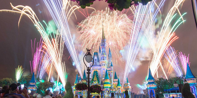 【必見】ディズニー世界一周が約70万円で叶う？！7ヶ所のパークを制覇しよう！