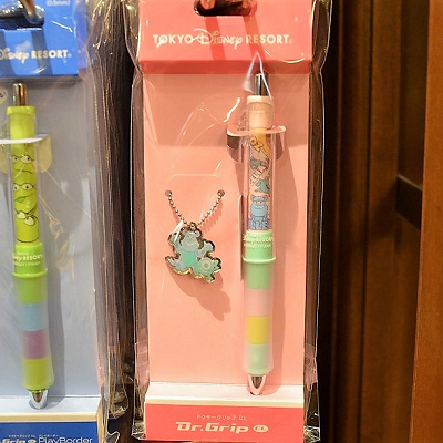 モンスターズインクのドクターグリップ キャステル Castel ディズニー情報