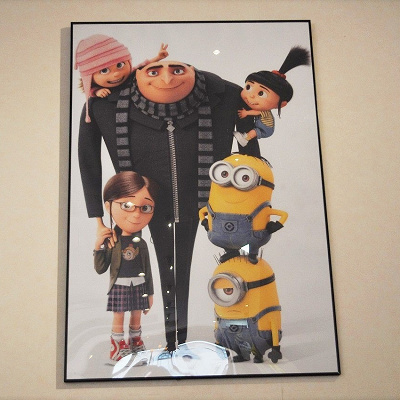 怪盗グルーと三姉妹のポスター キャステル Castel ディズニー情報