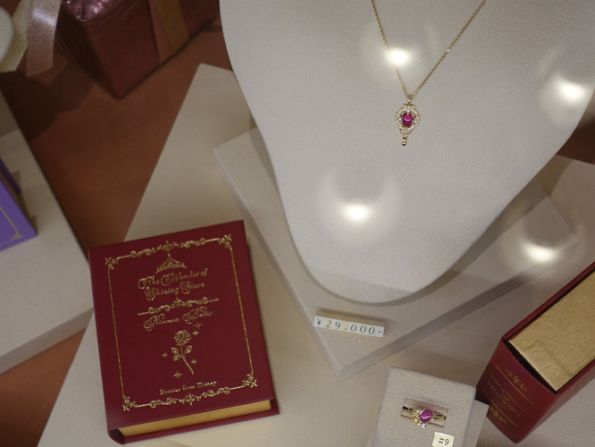 11 10発売 ディズニープリンセスのジュエリー11選 クリスマスプレゼントにもおすすめ