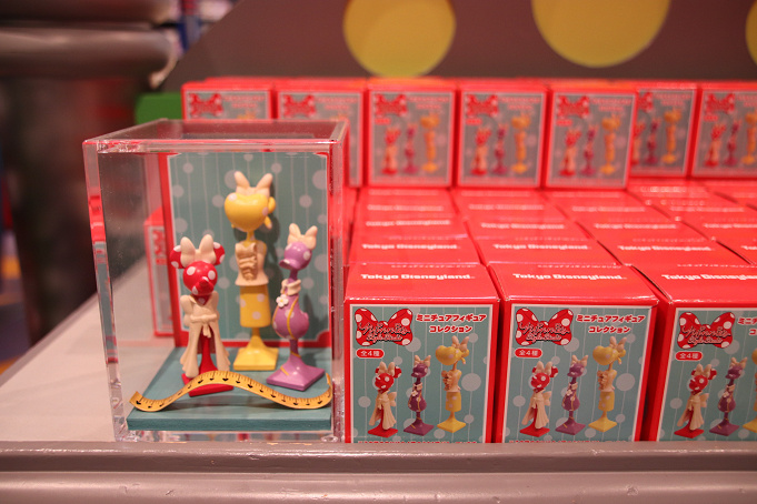 ディズニー ミニチュアフィギュアコレクション15選 キャラクター アトラクションモチーフなど
