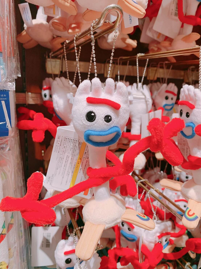 ディズニーの白いキャラ 30種類まとめ 動物キャラやプリンスも