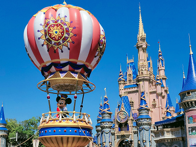 予算 フロリダのディズニーワールド旅行はいくらかかる 航空券からホテル パークチケットの全予算