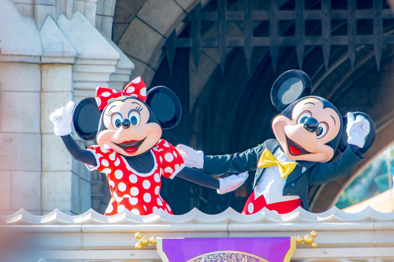 ディズニープラスで英語学習をするメリットは おすすめの作品もご紹介