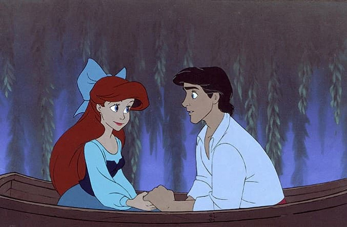 ディズニープリンセス アリエルの大人かわいいグッズとコーディネートのコツまとめ