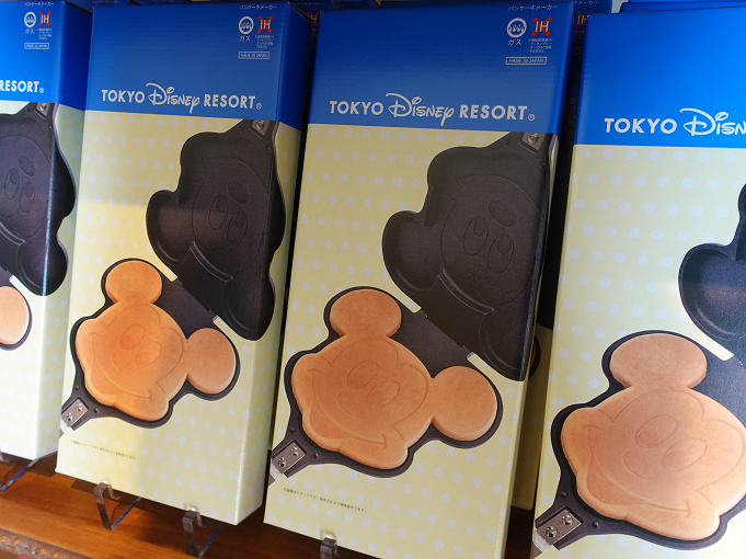 ディズニー ミッキーフェイスのパンケーキメーカーが発売 値段 販売場所まとめ 注意点も