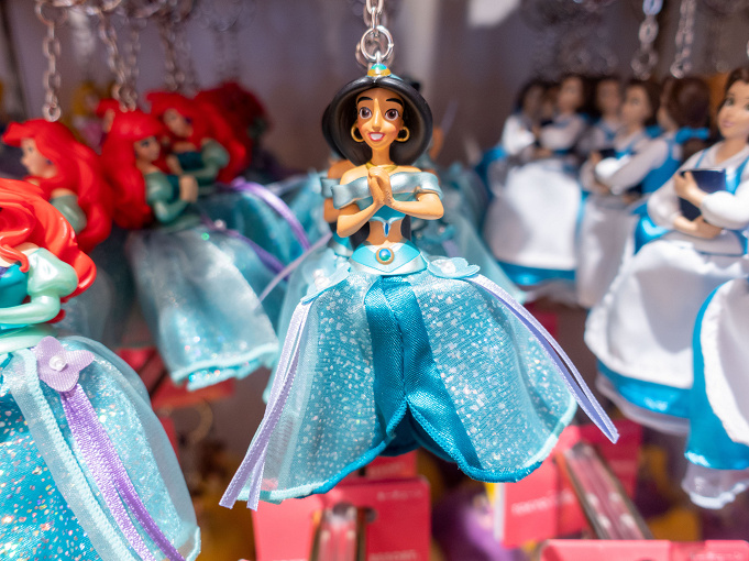 22 ディズニーキーホルダー70選 人気のキャラクター プリンセス ペアグッズにおすすめ