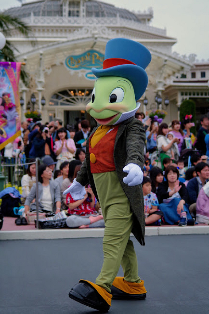 ジミニー クリケット キャステル Castel ディズニー情報